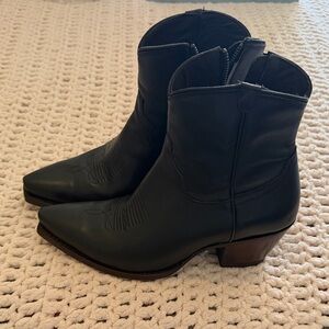 Tecovas The Daisy black size 9.5